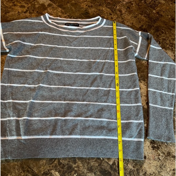 Banana Republic Filpucci Crewneck Sweater Fine Italian Yarn cashmere/Wool blend - Picture 8 of 9